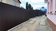 Забор из сетки, забор из профнастила (Киев и Киевская область), установка колючей проволоки на забор Киев