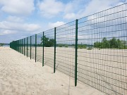 Забор из сетки, забор из профнастила (Киев и Киевская область), установка колючей проволоки на забор Киев