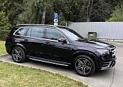 215 Внедорожник Mercedes GLS 63 2021 год аренда с водителем Киев