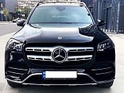 215 Внедорожник Mercedes GLS 63 2021 год аренда с водителем Київ