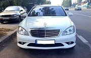 390 Mercedes W221 S550 белый аренда Львов