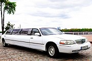 020 Лимузин Lincoln Town Car 120 Royal аренда Киев