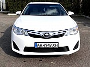 072 Toyota Camry V50 белая прокат авто Киев