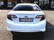 072 Toyota Camry V50 белая прокат авто Киев