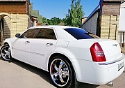 103 Chrysler 300C заказать на прокат авто Киев