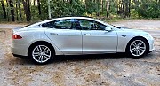 106 Tesla Model S90d прокат авто на свадьбу Киев