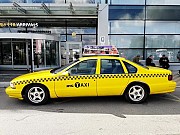 115 Прокат Chevrolet Caprice автомобиль желтое такси на съемки в Киеве Киев