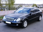 121 Mercedes W211 Е-класса аренда авто Киев