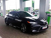 149 Toyota Camry V70 черная 2018 аренда авто Київ