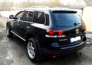 264 Внедорожник Volkswagen Touareg черный Киев