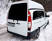 298 Микроавтобус Mercedes Vito белый аренда Київ