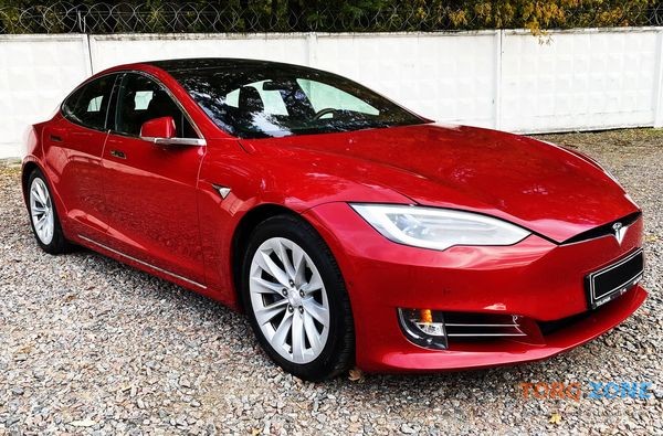 074 Tesla Model S 75 D красная арендовать на прокат без водителя Киев - изображение 1