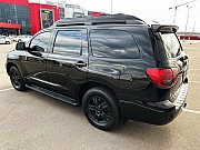 404 Toyota Sequoia внедорожник B6 бронированный аренда прокат джип Київ