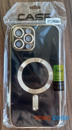 Чохол для iphone 12 Pro Max чорний з золотистою обводкою магнітний Новояворівськ - зображення 1