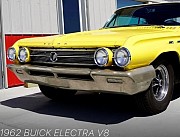 406 Buick Electra 1962 желтый ретро кабриолет арендовать на прокат Київ