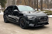 424 Bнедорожник Audi Q8 E-tron S электро черный прокат аренда Киев