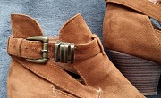Стильні короткі черевики ботильйони Atmosphere р.40 (устілка 26) коричневі доставка із м.Хмельницький
