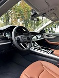 271 Bнедорожник Audi Q8 E-tron электро синий прокат аренда Киев