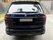 182 BMW X7 40D 2024 черный аренда прокат внедорожника Київ