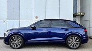 307 Bнедорожник Audi Q8 синий прокат аренда c водителем без водителя Київ