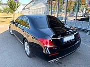 105 Прокат Mercedes W213 E класса черный аренда авто Киев