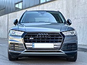 120 Внедорожник Audi Q5-quattro серо-голубой аренда прокат без водителя Киев