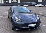 145 Авто на свадьбу электрокар Tesla Model 3 серая прокат без водителя аренда с водителем Київ