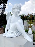 Светлая память в образе ангела памятник ребёнку. Київ