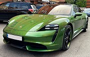 400 Прокат Porsche Taycan Turbo 671 hp AWD без водителя в Киеве Київ