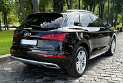 404 Внедорожник на свадьбу Audi Q5 черный с водителем Київ
