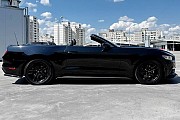 365 Кабриолет Ford Mustang GT черный на прокат в Киеве Київ