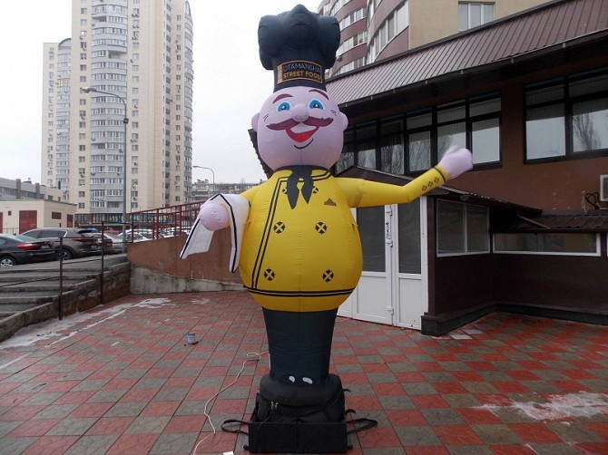 Рукомах повар. Надувной Марио. Надувная реклама с подсветкой Киев - изображение 1
