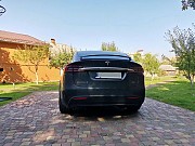 075 Tesla Model X серая электрический внедорожник арендовать на свадьбу съемки Київ