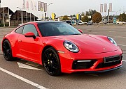 091 Арендовать Porsche 911 GTS красный с водителем без водителя Київ