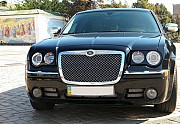 135 Chrysler 300C черный аренда авто Киев