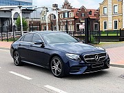 219 Авто бизнес класса Mercedes W213 E220d темно-синий аренда Киев Киев