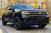 201 Volkswagen Atlas R-line аренда внедорожника на прокат в Киеве Київ