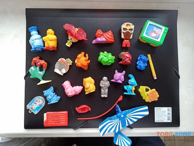 Іграшки кіндер-сюрприз машинки тваринки пазли Львов - изображение 1